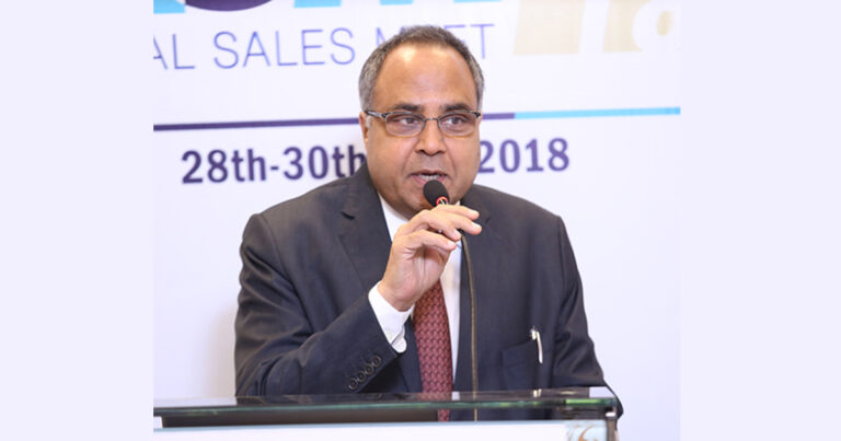 Navigating the Investment Maze with Alok Kumar Agarwal Alankit SIP and Lump Sum Compared for Optimal Returns.